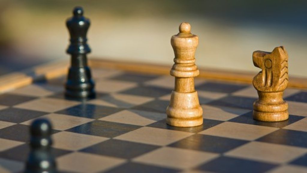 100-off-the-complete-chess-endgame-course-for-beginners-with