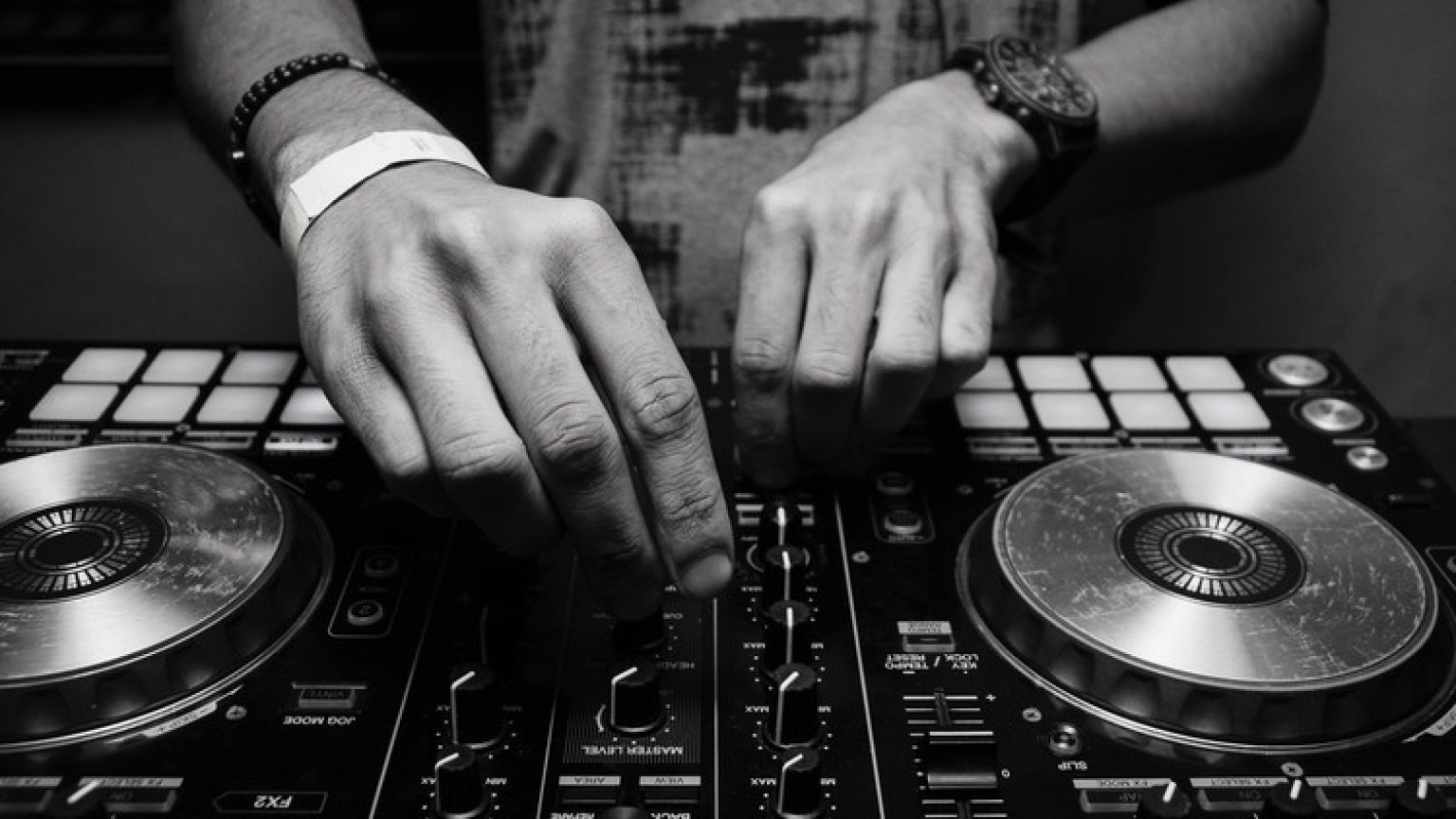 [100% OFF] Serato 3.0 – A Complete Beginners Guide To Serato DJ Pro ...